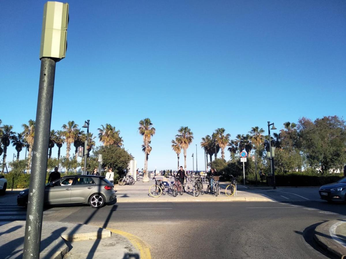 Apartamento 2 Hab En Malvarrosa A Metros De La Playa, Con Terraza Y Zonas Comun 3D Valencia Exterior photo